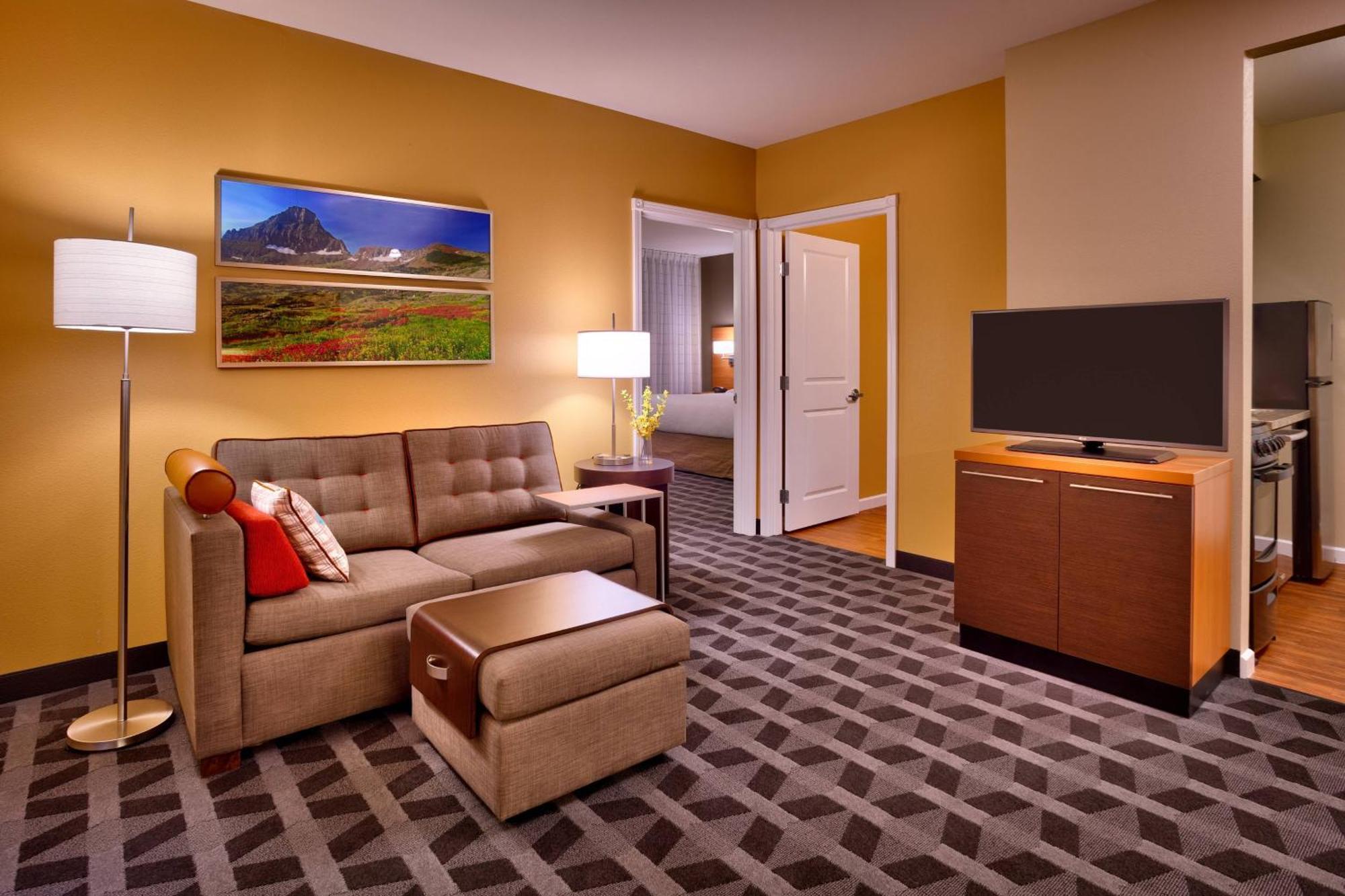 Towneplace Suites By Marriott Missoula Exterior photo